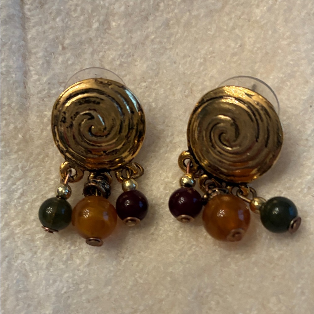Vintage rustic 70s gold, green, & burgandy earrings